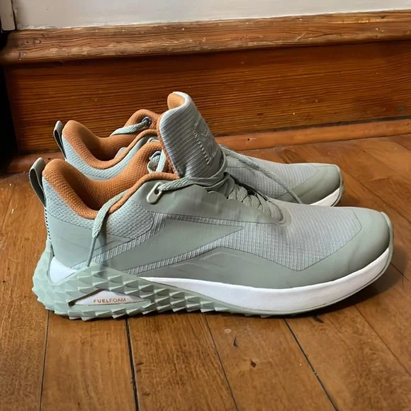 Reeboks - Picture 1 of 6